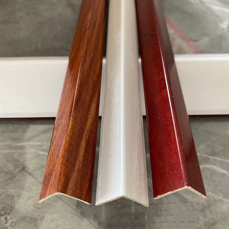 Revêtement UV SPC Wearproof bordant parquetant l'équilibre pour la décoration d'intérieur